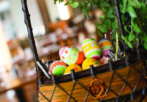 01. Riverside ‘Easter’cation at Shangri-La Hotel, Bangkok 01. Riverside 'Easter'cation at Shangri-La Hotel, Bangkok