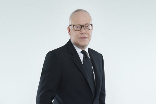Nicholas Vettewinkel – CBRE Nicholas Vettewinkel - CBRE