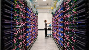 woman-working-in-datacenter